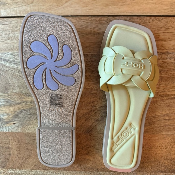 NWOT Hoff Women’s San Remo Sandals Size 37 US 6.5 Butter Yellow Slide Woven - Picture 4 of 6